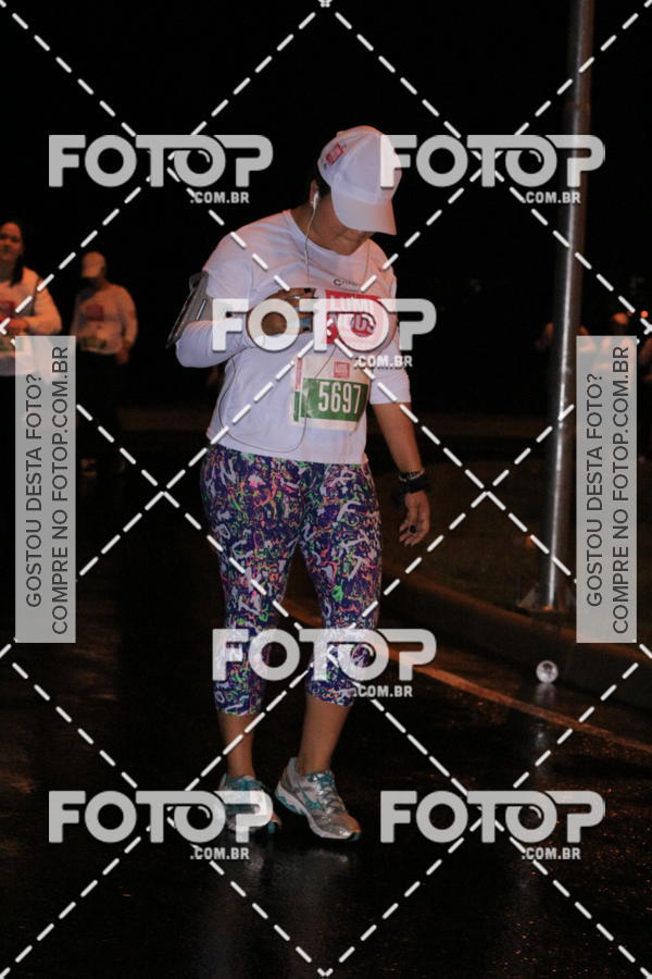 Buy your photos of the eventLuminous Run on Fotop