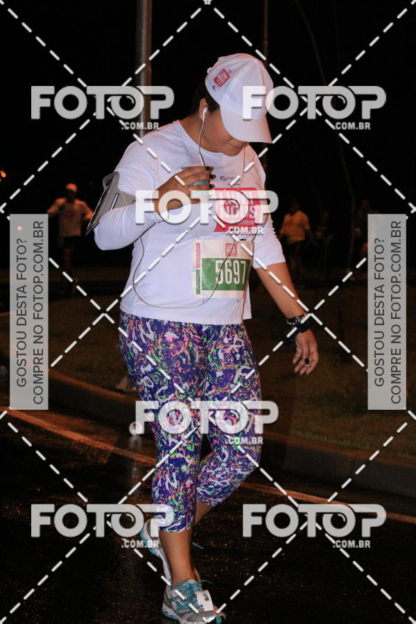 Buy your photos of the eventLuminous Run on Fotop