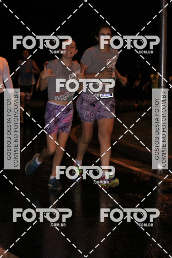 Buy your photos of the eventLuminous Run on Fotop