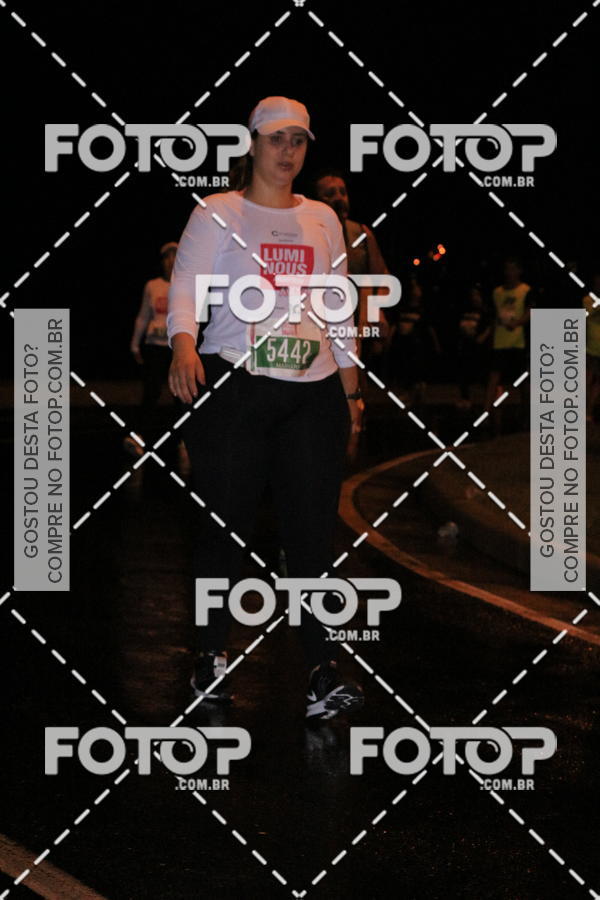Buy your photos of the eventLuminous Run on Fotop