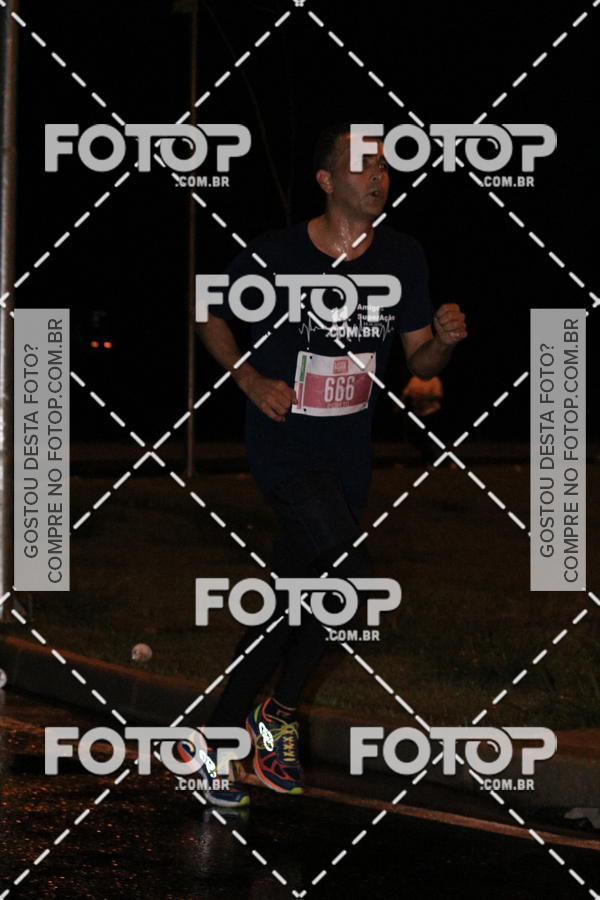 Buy your photos of the eventLuminous Run on Fotop