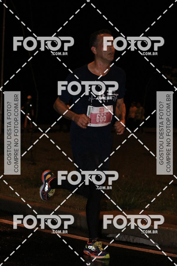 Buy your photos of the eventLuminous Run on Fotop