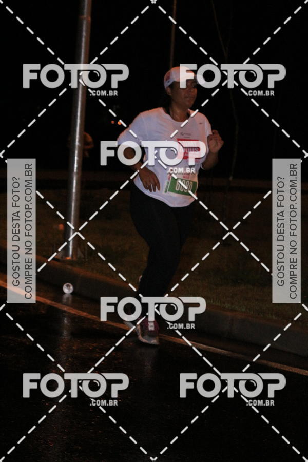 Buy your photos of the eventLuminous Run on Fotop