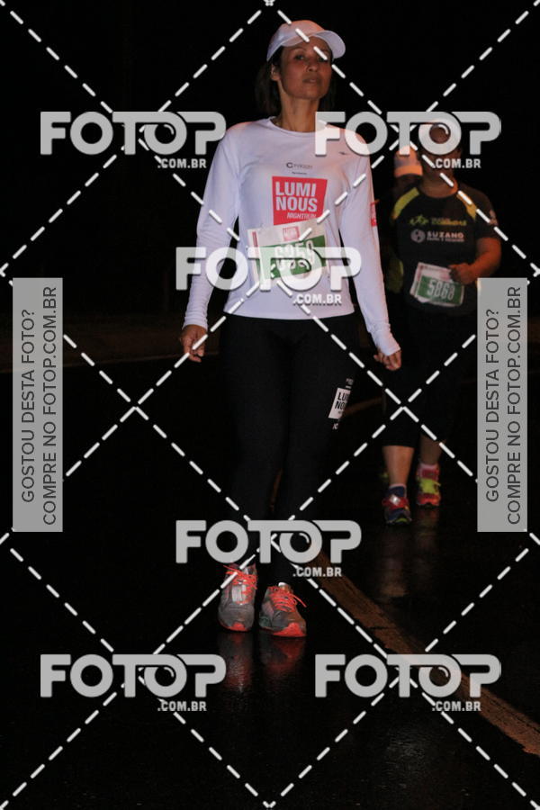 Buy your photos of the eventLuminous Run on Fotop