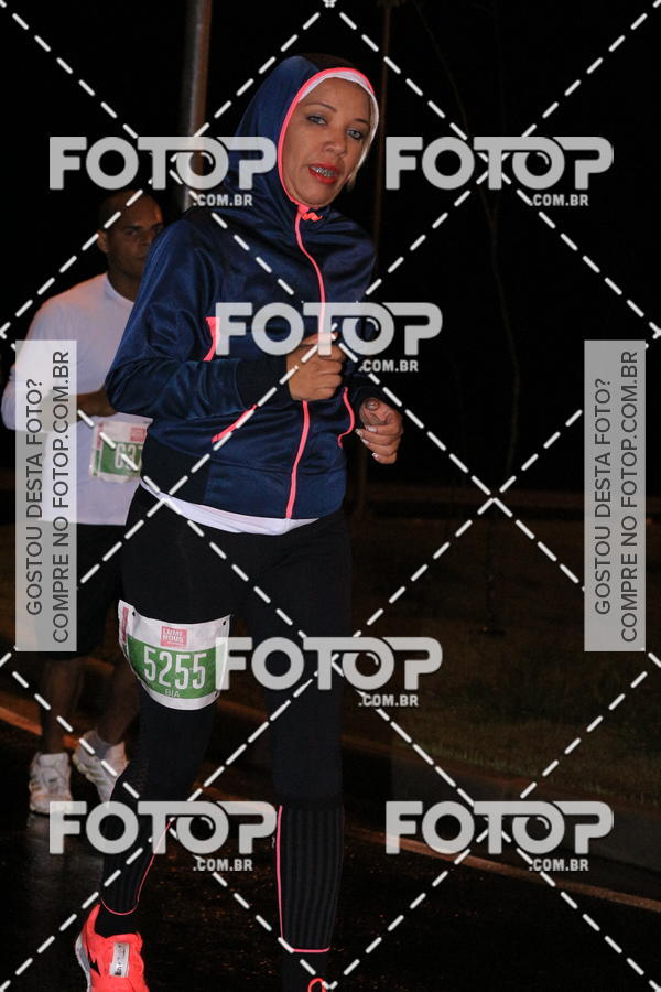 Buy your photos of the eventLuminous Run on Fotop