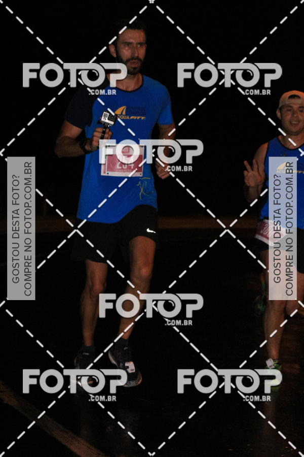Buy your photos of the eventLuminous Run on Fotop