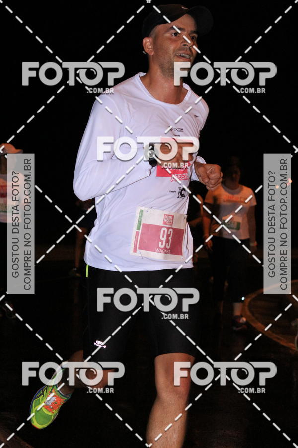 Buy your photos of the eventLuminous Run on Fotop