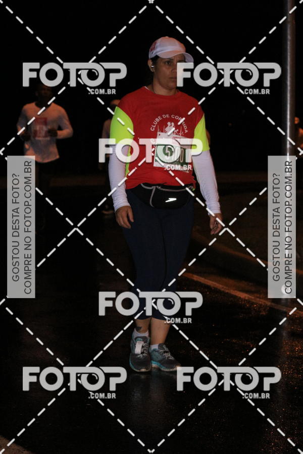 Buy your photos of the eventLuminous Run on Fotop