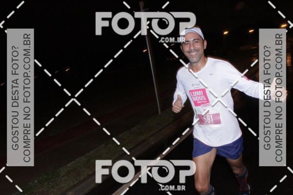 Buy your photos of the eventLuminous Run on Fotop
