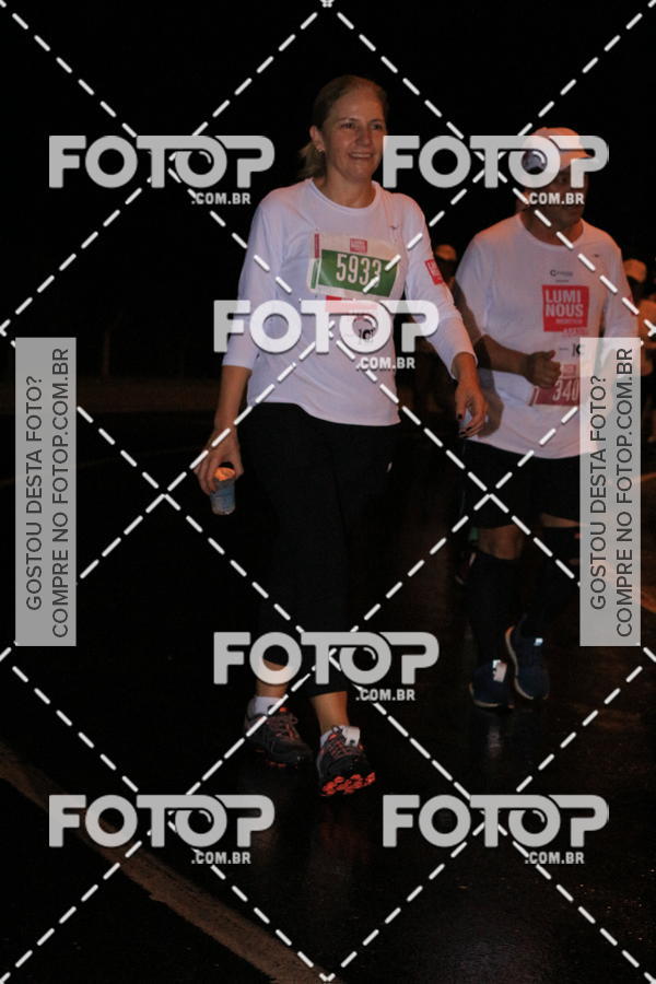 Buy your photos of the eventLuminous Run on Fotop