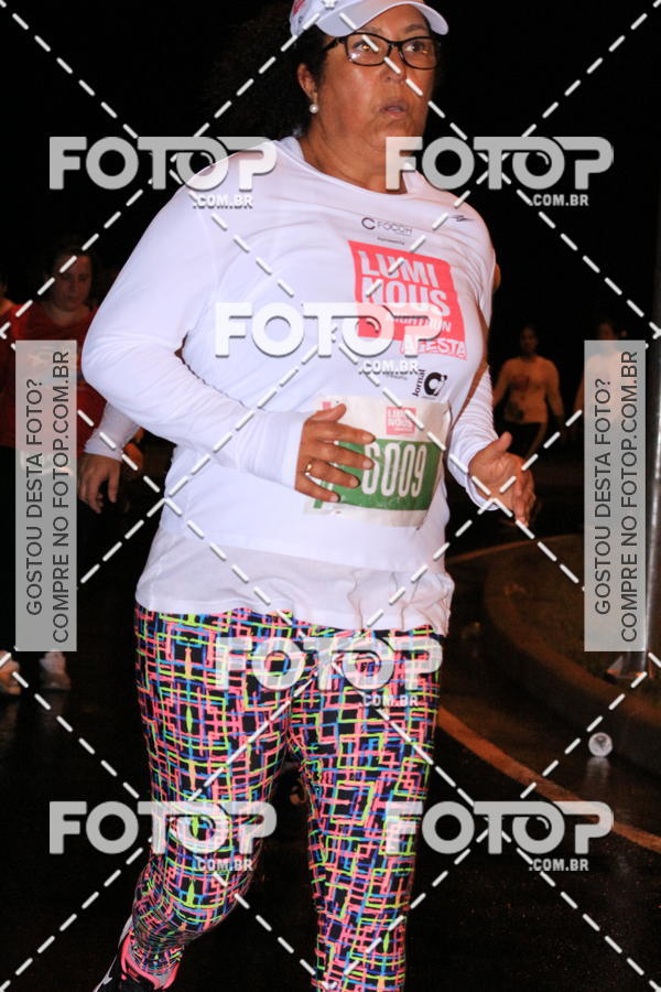 Buy your photos of the eventLuminous Run on Fotop