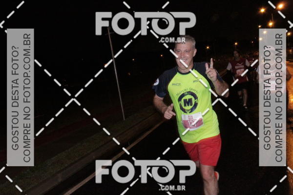 Buy your photos of the eventLuminous Run on Fotop