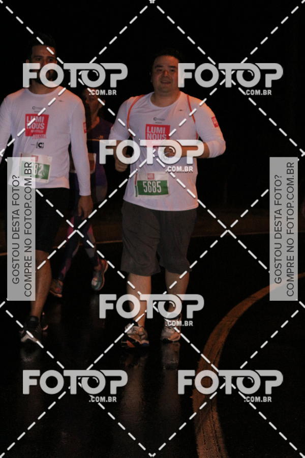 Buy your photos of the eventLuminous Run on Fotop