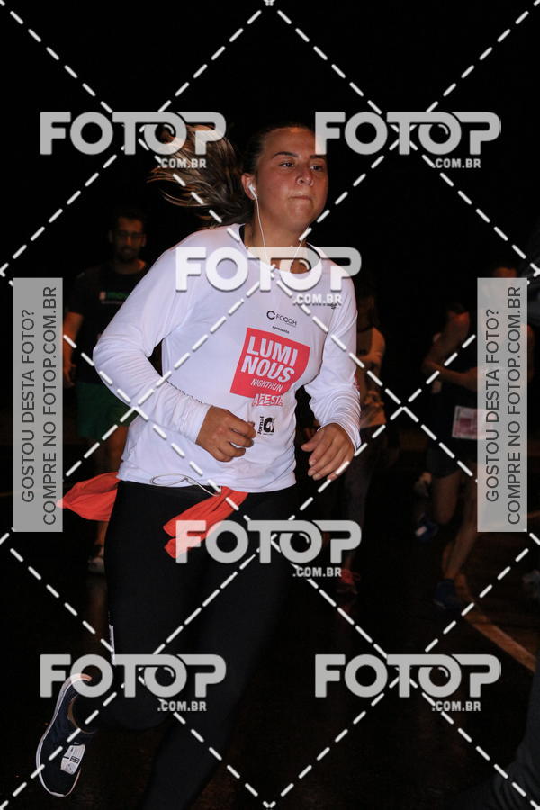 Buy your photos of the eventLuminous Run on Fotop