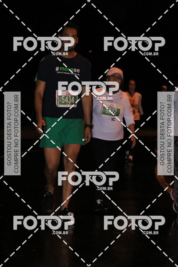 Buy your photos of the eventLuminous Run on Fotop