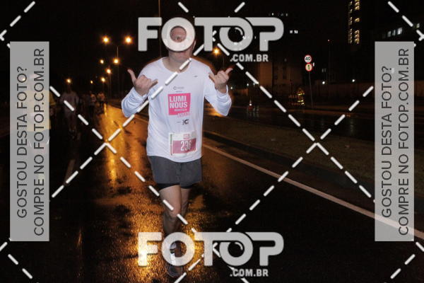 Buy your photos of the eventLuminous Run on Fotop