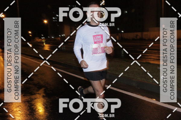 Buy your photos of the eventLuminous Run on Fotop