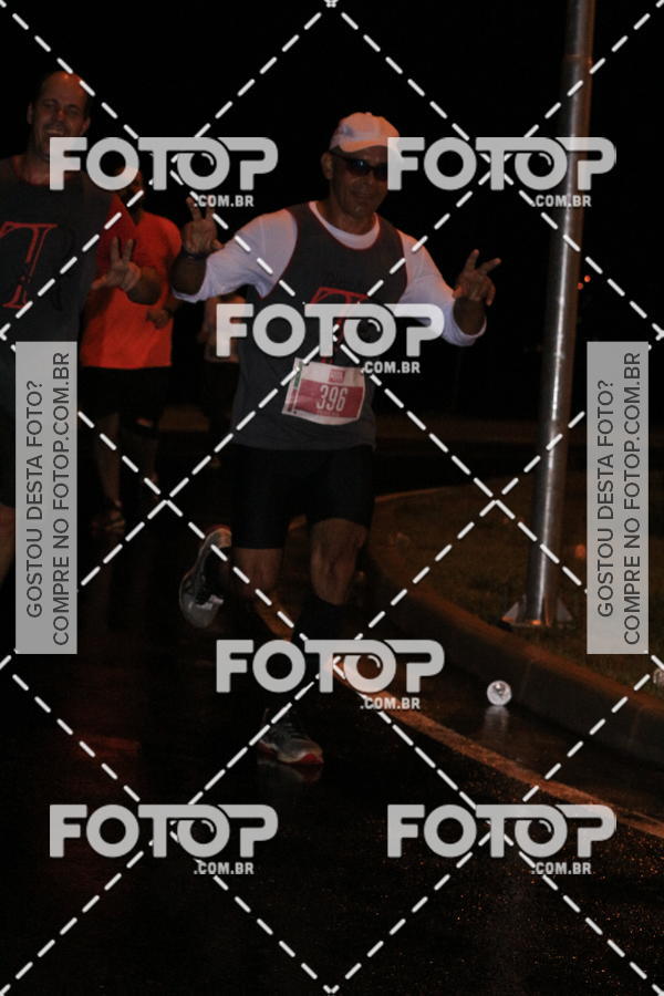 Buy your photos of the eventLuminous Run on Fotop