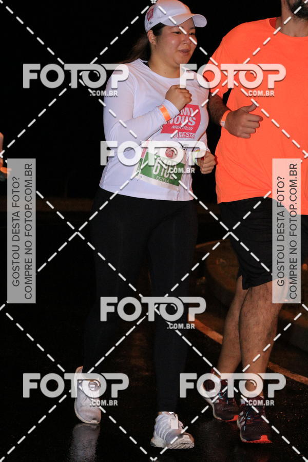 Buy your photos of the eventLuminous Run on Fotop