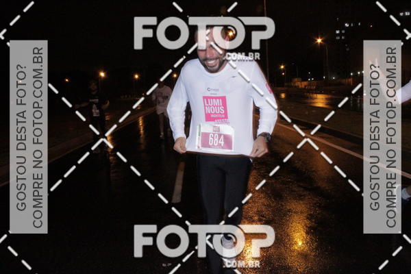 Buy your photos of the eventLuminous Run on Fotop