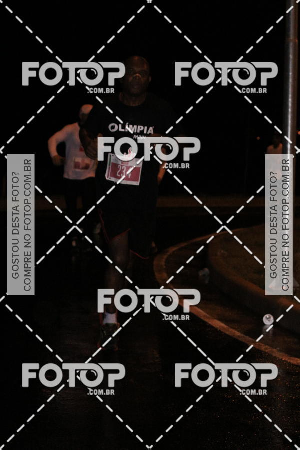 Buy your photos of the eventLuminous Run on Fotop