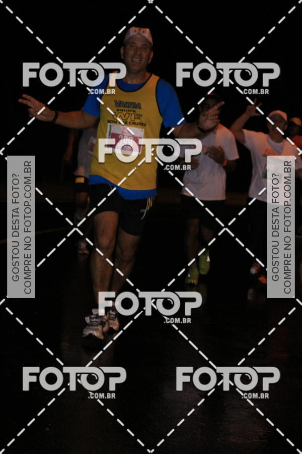 Buy your photos of the eventLuminous Run on Fotop