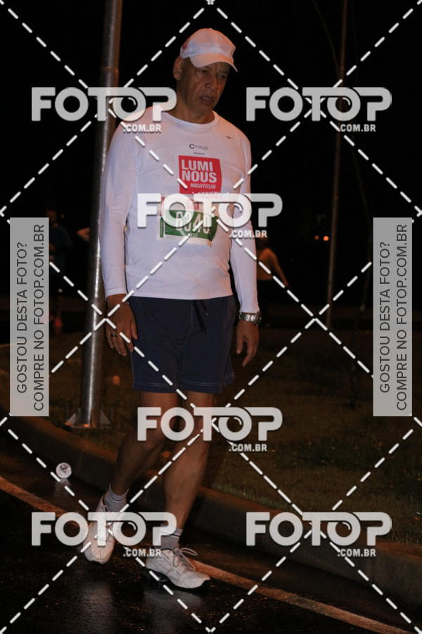 Buy your photos of the eventLuminous Run on Fotop