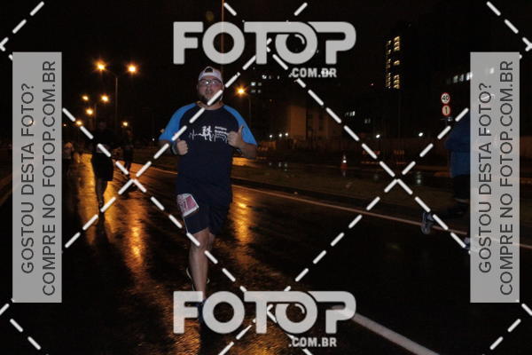 Buy your photos of the eventLuminous Run on Fotop