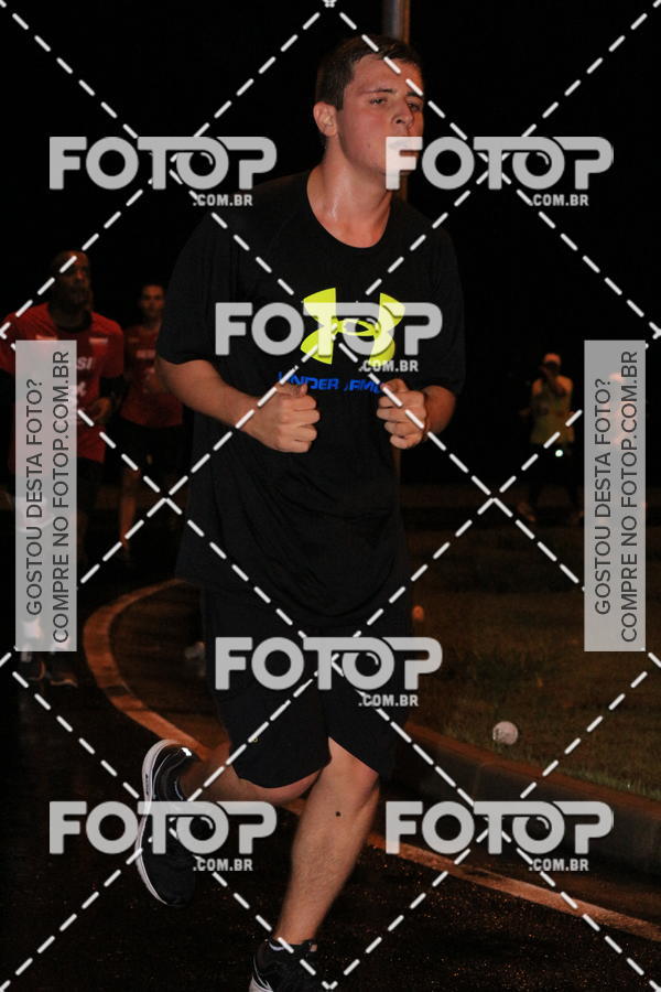 Buy your photos of the eventLuminous Run on Fotop