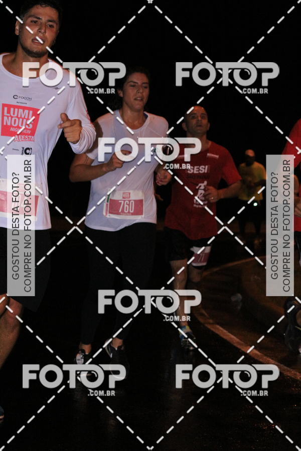 Buy your photos of the eventLuminous Run on Fotop