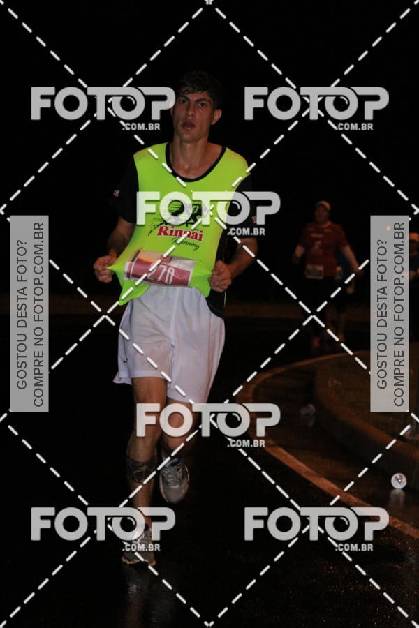 Buy your photos of the eventLuminous Run on Fotop