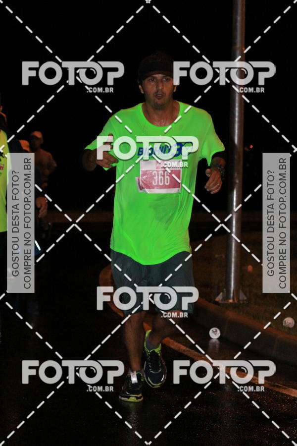 Buy your photos of the eventLuminous Run on Fotop