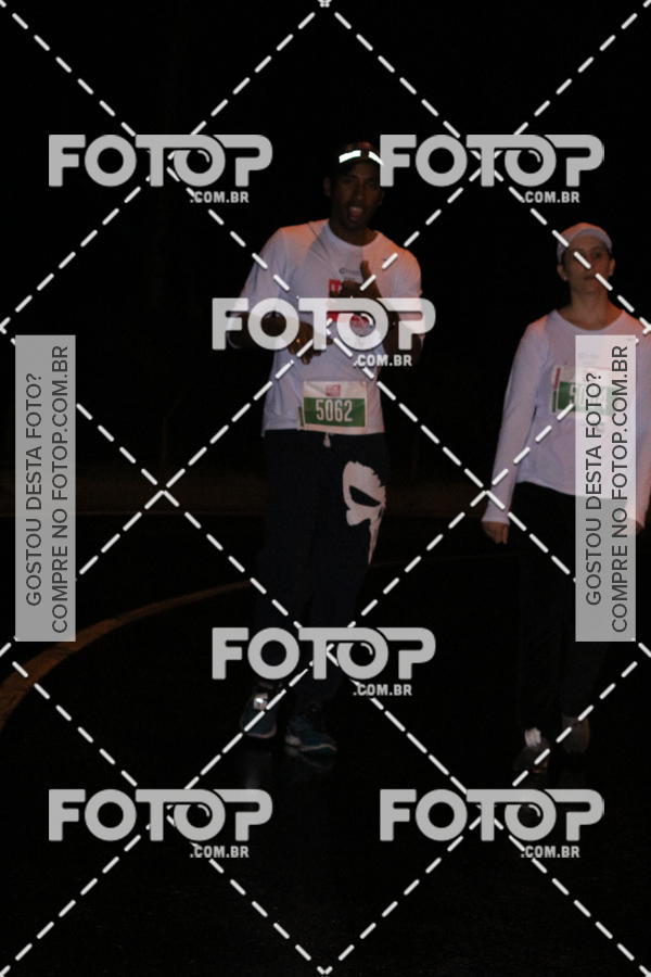 Buy your photos of the eventLuminous Run on Fotop