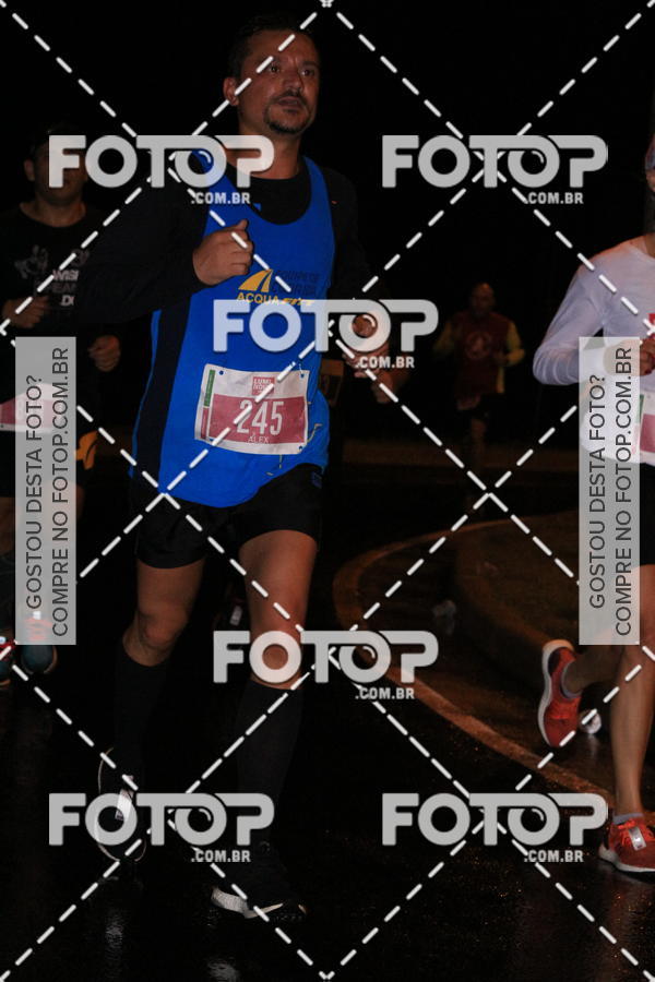 Buy your photos of the eventLuminous Run on Fotop