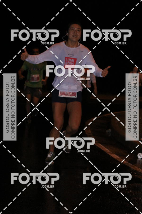 Buy your photos of the eventLuminous Run on Fotop