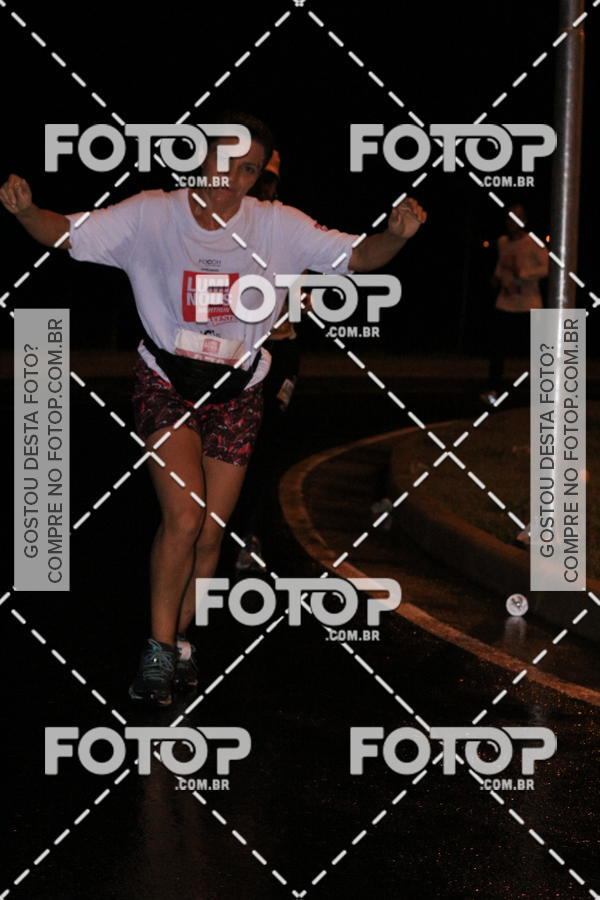 Buy your photos of the eventLuminous Run on Fotop