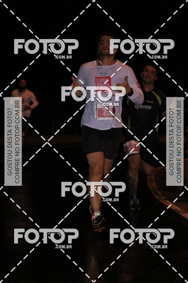 Buy your photos of the eventLuminous Run on Fotop