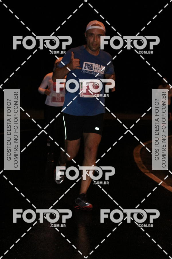 Buy your photos of the eventLuminous Run on Fotop