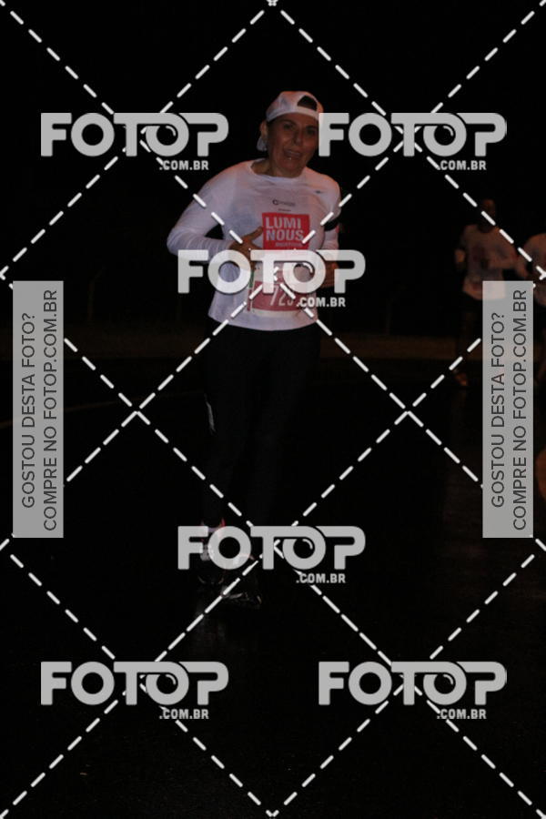 Buy your photos of the eventLuminous Run on Fotop