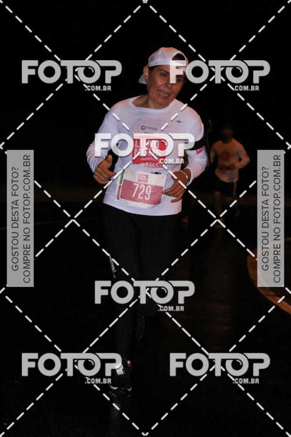 Buy your photos of the eventLuminous Run on Fotop