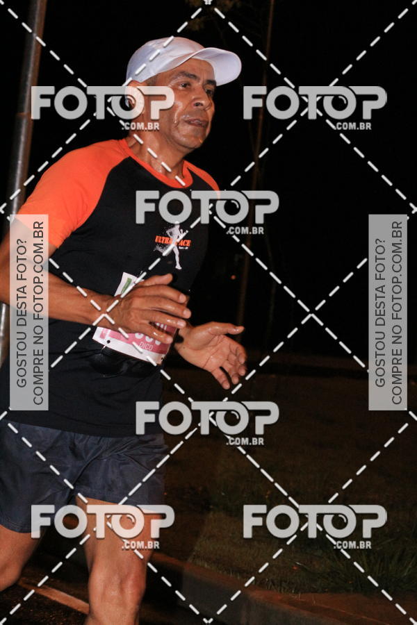 Buy your photos of the eventLuminous Run on Fotop