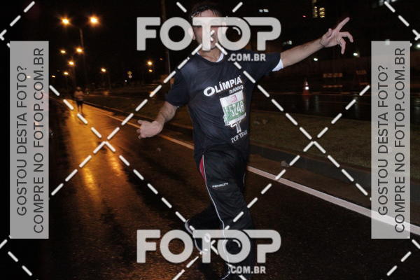 Buy your photos of the eventLuminous Run on Fotop