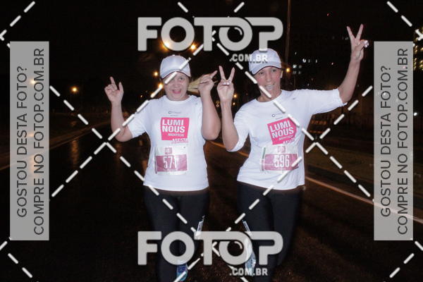 Buy your photos of the eventLuminous Run on Fotop
