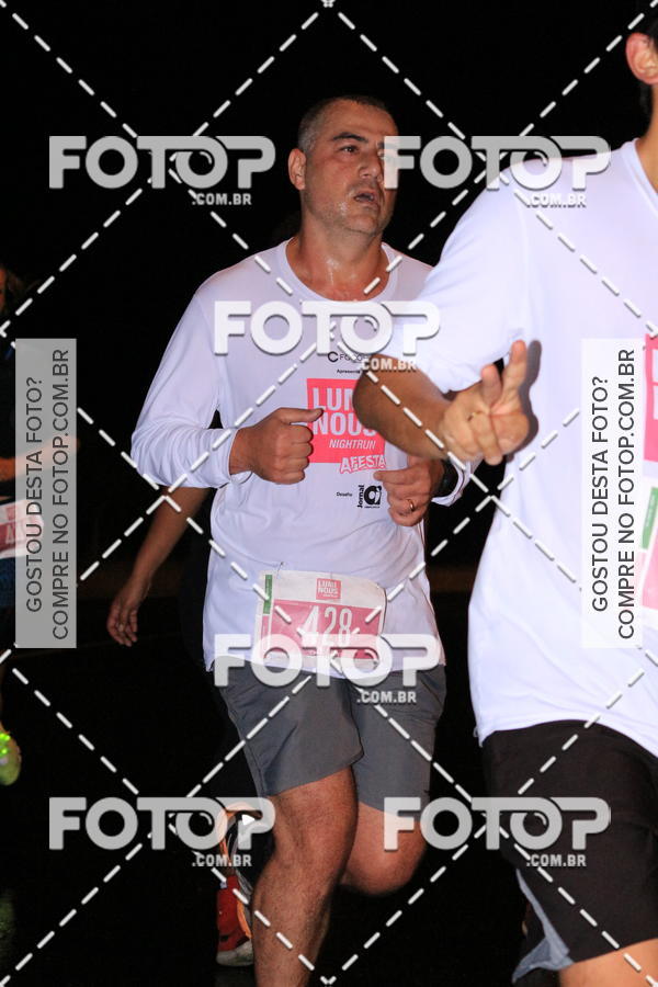 Buy your photos of the eventLuminous Run on Fotop