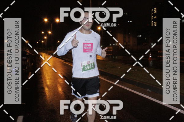 Buy your photos of the eventLuminous Run on Fotop