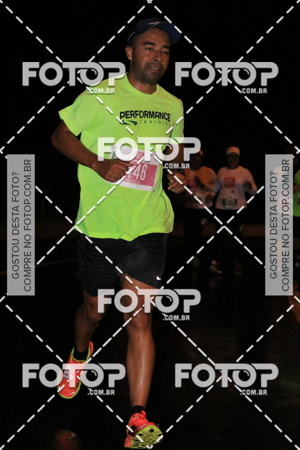Buy your photos of the eventLuminous Run on Fotop