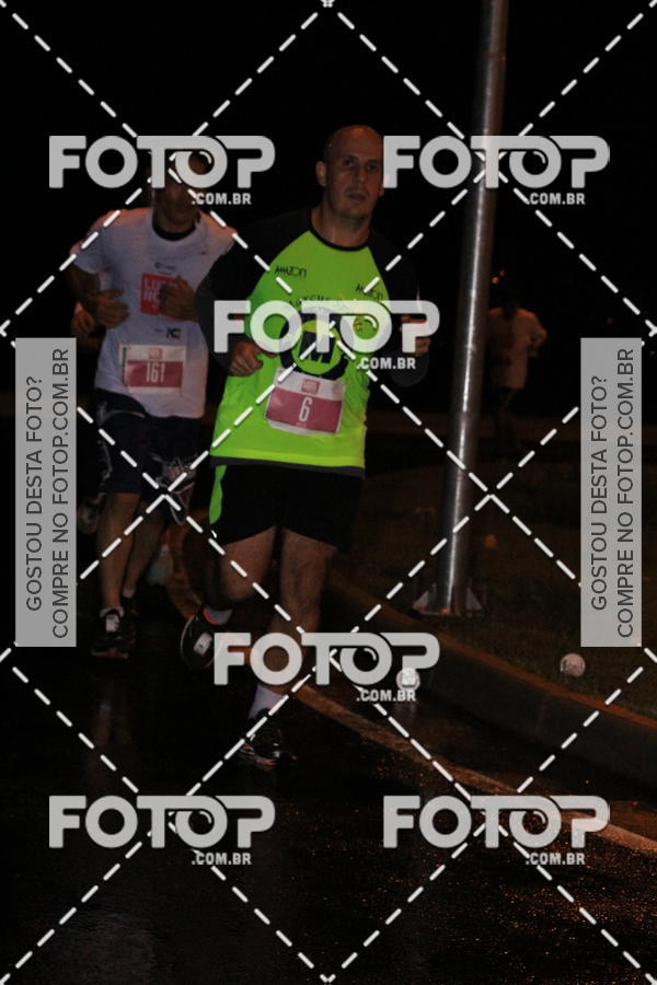 Buy your photos of the eventLuminous Run on Fotop