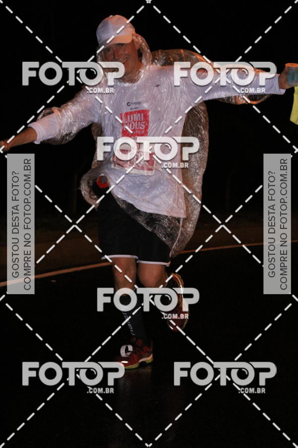 Buy your photos of the eventLuminous Run on Fotop