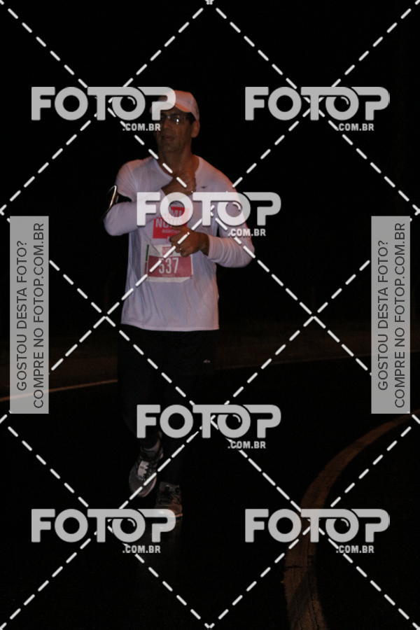 Buy your photos of the eventLuminous Run on Fotop