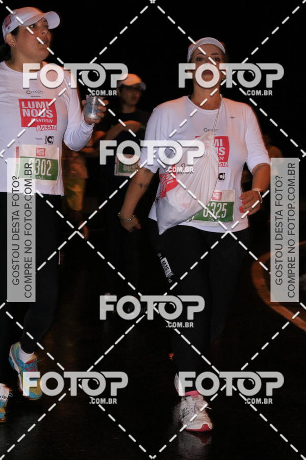Buy your photos of the eventLuminous Run on Fotop